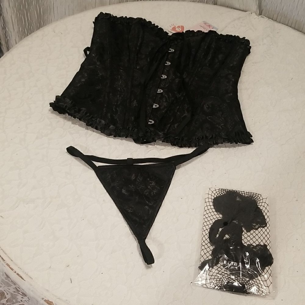 Women's Large sexy bustier set new with tags